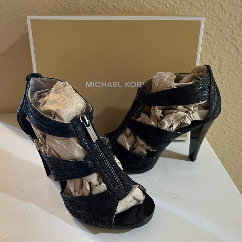 Michale Kors Heels